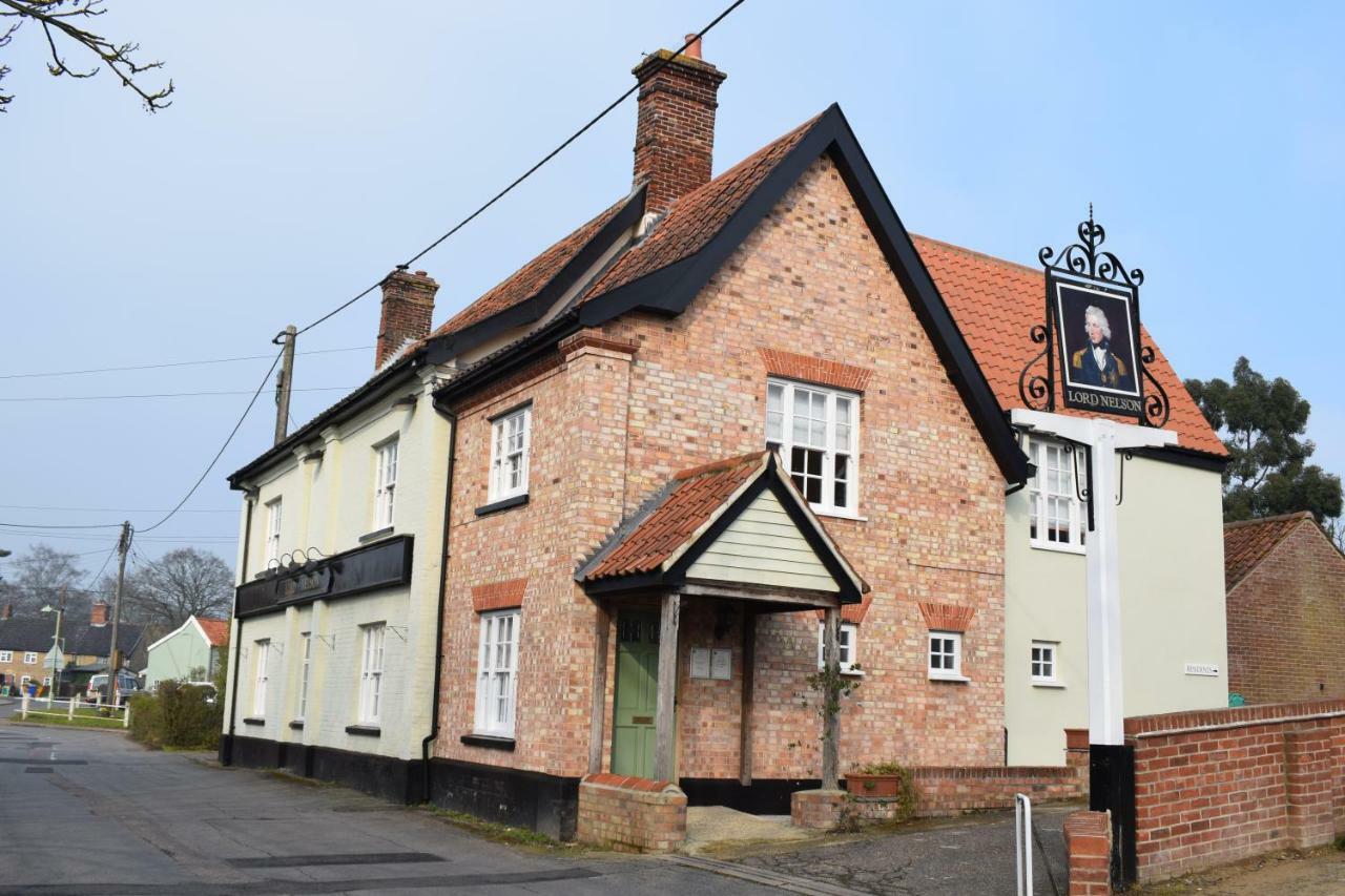 Bed and Breakfast The Lord Nelson Lowestoft Esterno foto
