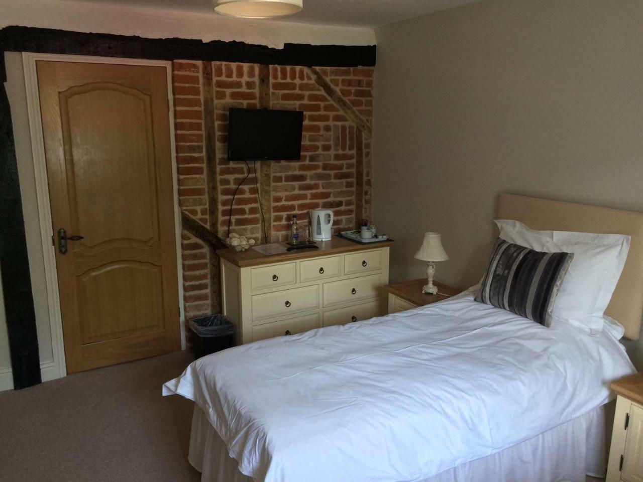 Bed and Breakfast The Lord Nelson Lowestoft Esterno foto